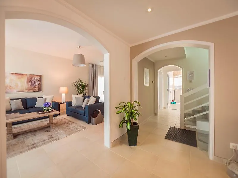 Roda Boutique Villas Dubai